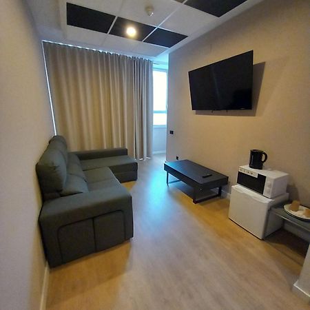Aparthotel Montcada Zewnętrze zdjęcie