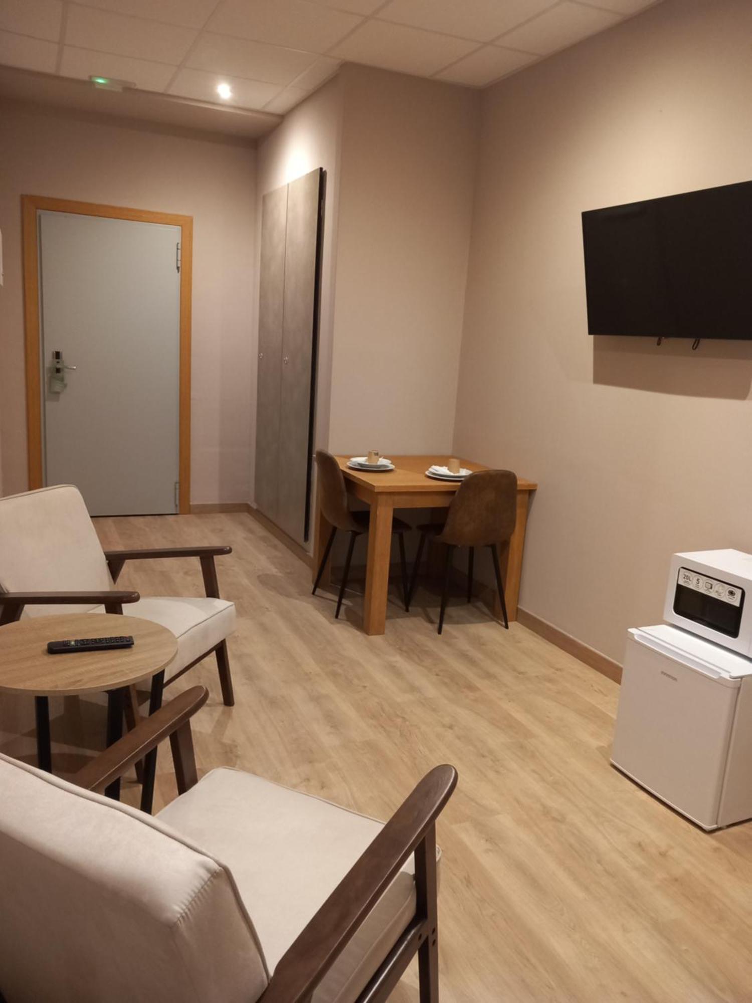 Aparthotel Montcada Zewnętrze zdjęcie
