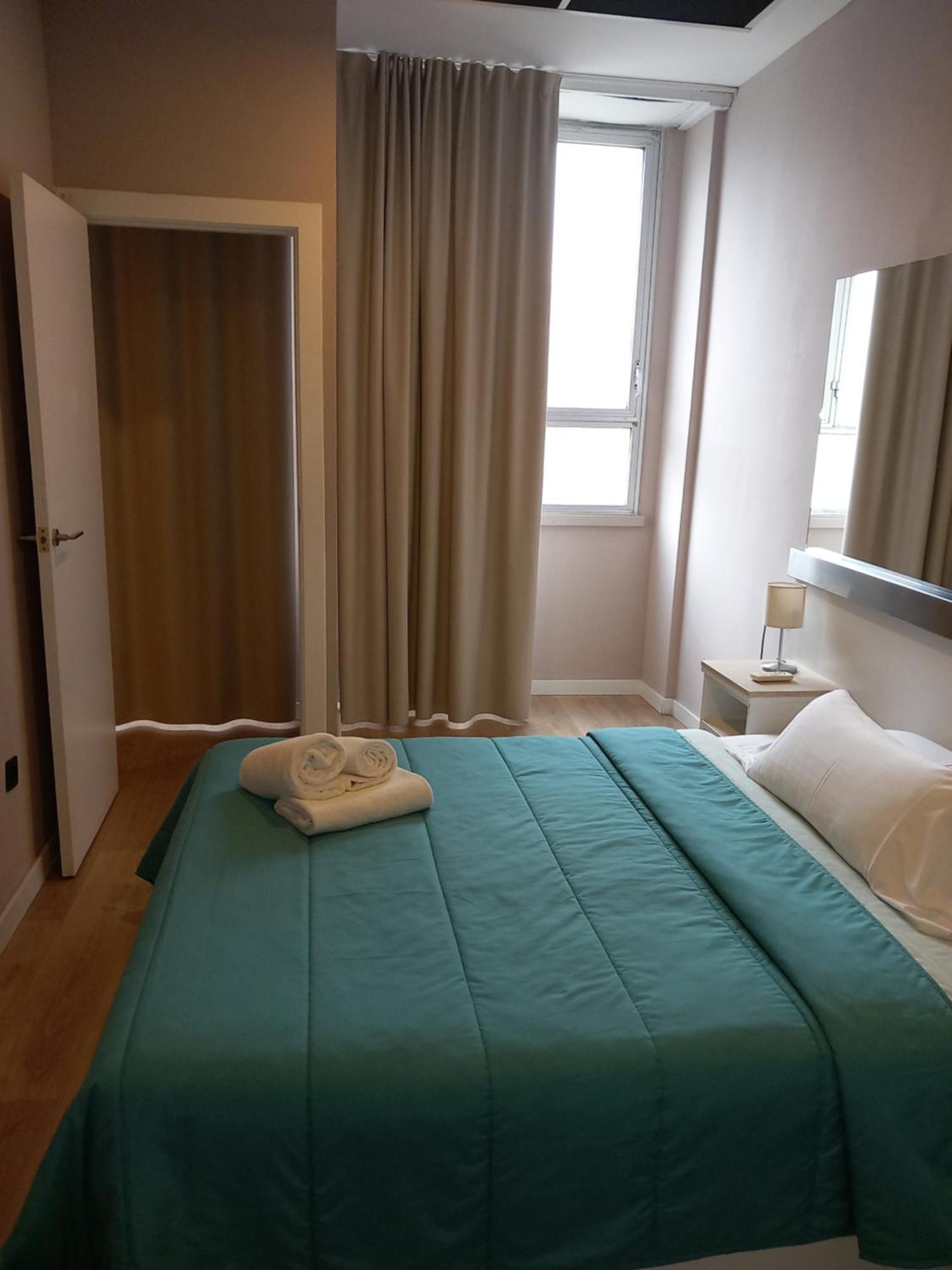 Aparthotel Montcada Zewnętrze zdjęcie